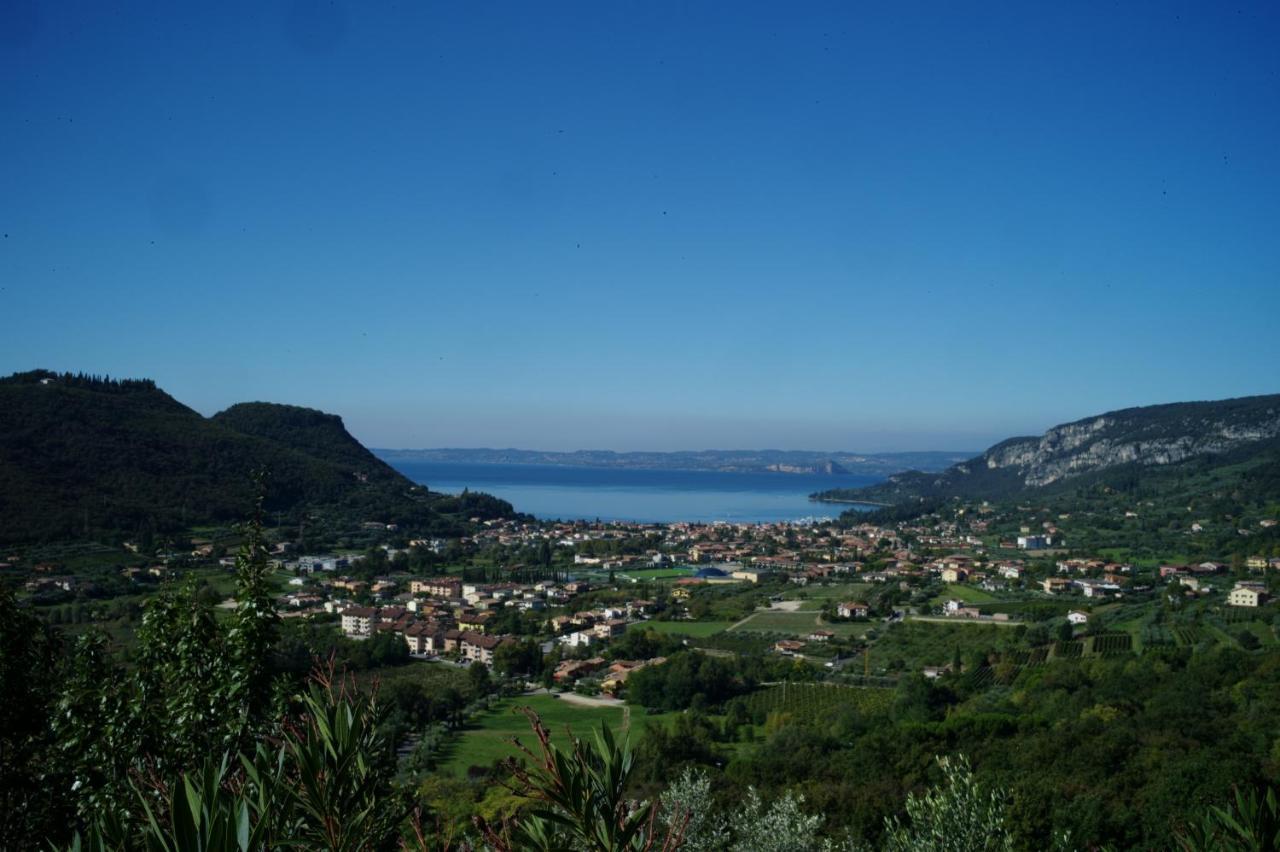 Appartamenti Fiori Del Lago Garda  Exterior photo